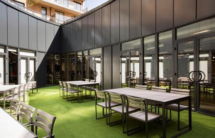 09-an-office-that-inspires-2_03.jpg